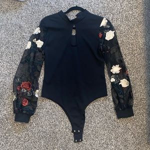 Fashion nova bodysuit - New - never worn